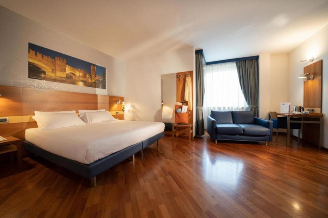 Hotel Western Fiera 4*